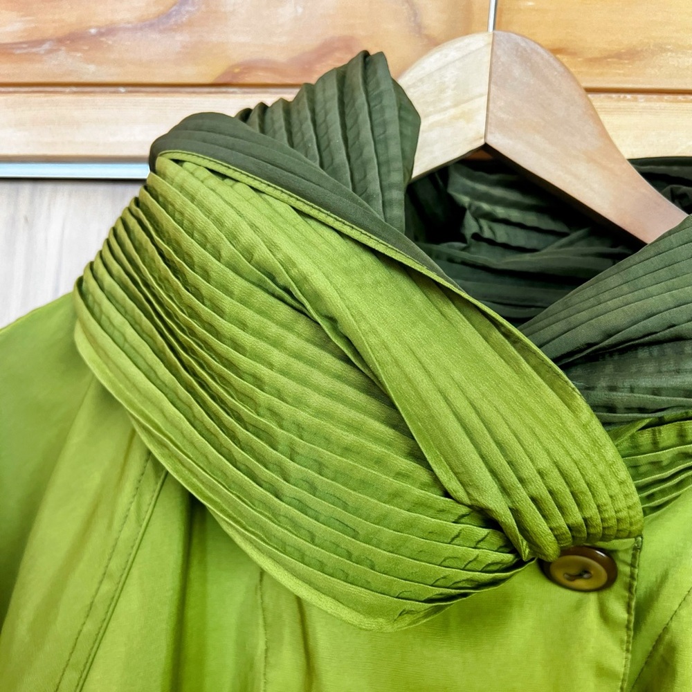 Mycra Pac Grass Green Reversible Donatella Raincoat